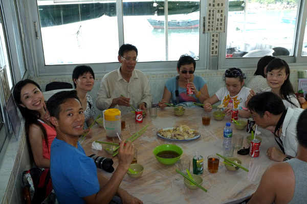 Time for lunch, yeah!